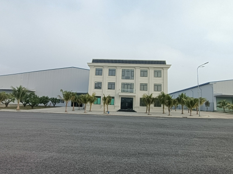 Thi công sàn Epoxy cụm công nghiệp Hoàng Hùng ở Bầu Bàng