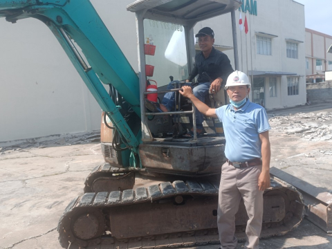 THI CÔNG NỀN SÂN CÔNG TY SATO IKEN VIETNAM KCN BÌNH DƯƠNG