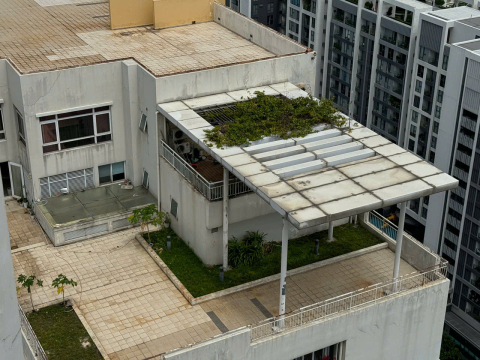 Thi công công tấm Panel mái sân thượng 