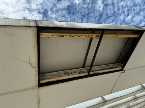 Thi công công tấm Panel mái sân thượng 