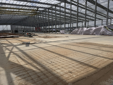 XÂY DỰNG VÀ THI CÔNG SÀN EPOXY